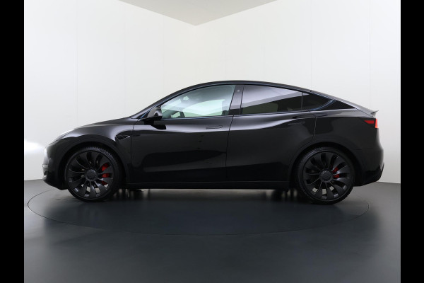 Tesla Model Y Performance AWD 75 kWh VAN:43.900,- VOOR:39.877,- UW HERFSTVOORDEEL:4.023,- SOH 95% | AFN. TREKHAAK | 21 INCH TURBINE VELGEN| TESLA FABRIEKSGARANTIE T/M 01-2027 of 80.000KM!| RESTERENDE FABRIEKSGARANTIE OP DE HOOGVOLTACCU + AANDRIJFLIJN T/M 01-2031 of 192.000KM!