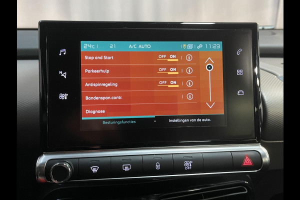 Citroën C4 Cactus 1.2 PureTech Feel 16"/Nieuwe Distributieset/Trekhaak/Navigatie/Apple Carplay & Android Auto/PDC/Climate/Cruise