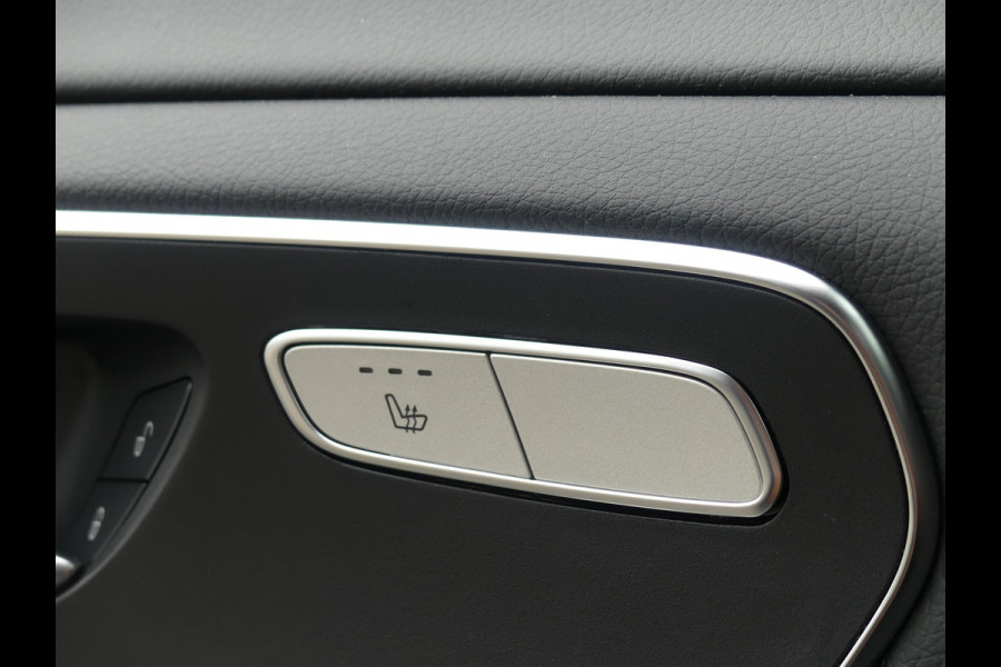 Mercedes-Benz V-Klasse 220d Lang AMG Dubbel Cabine LED/Leer/Trekhaak/Sfeerverlichting