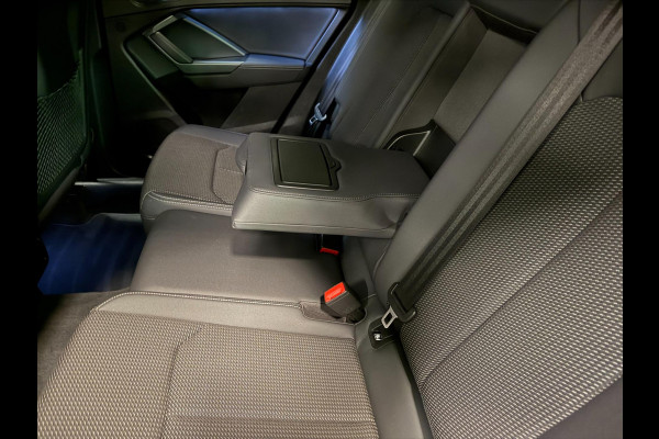 Audi Q3 35 TFSI S-LINE BLACK-LINE 20'' V-COCKPIT/NAVI/CARPLAY/DAB/ECC/ADAPT-CRUISE/PDC///
