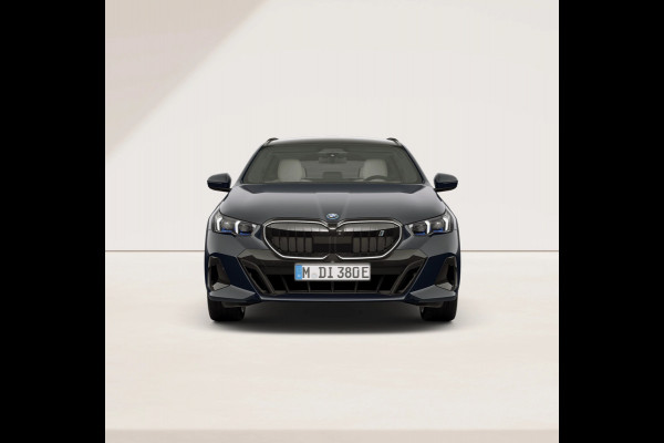 BMW i5 Touring xDrive40 M-Sport Pro - Full-Option - Adaptief M Onderstel Prof