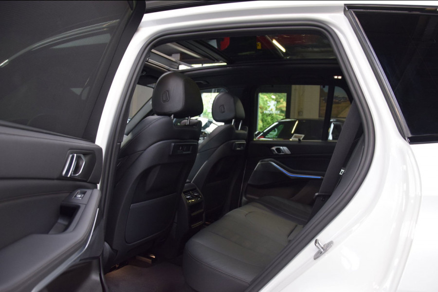 BMW X5 XDrive45e High Executive*M-Pakket* Panoramadak|ACC|360 View|Luchtvering|Compleet onderhouden
