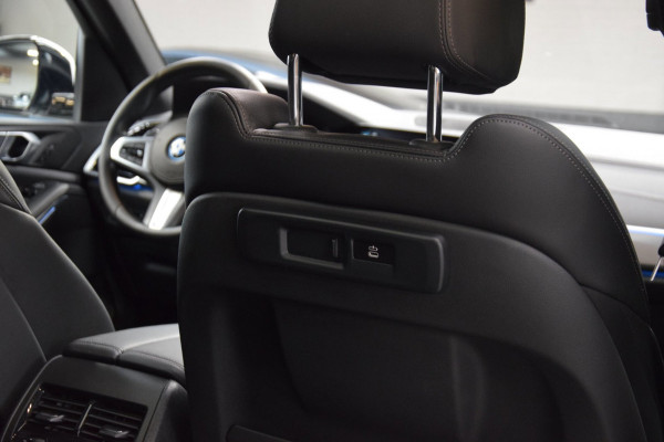 BMW X5 XDrive45e High Executive*M-Pakket* Panoramadak|ACC|360 View|Luchtvering|Compleet onderhouden