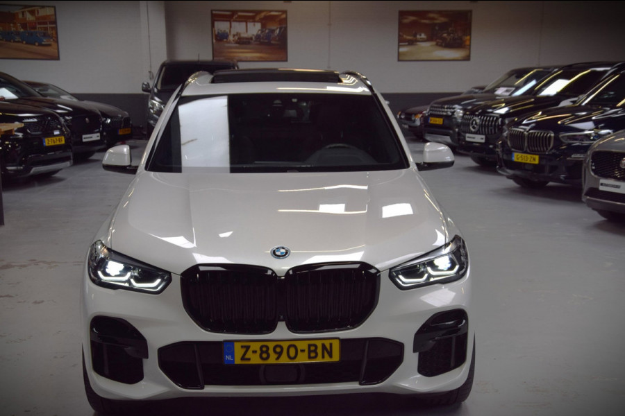 BMW X5 XDrive45e High Executive*M-Pakket* Panoramadak|ACC|360 View|Luchtvering|Compleet onderhouden
