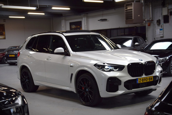 BMW X5 XDrive45e High Executive*M-Pakket* Panoramadak|ACC|360 View|Luchtvering|Compleet onderhouden