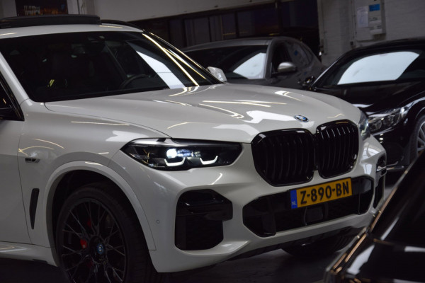 BMW X5 XDrive45e High Executive*M-Pakket* Panoramadak|ACC|360 View|Luchtvering|Compleet onderhouden