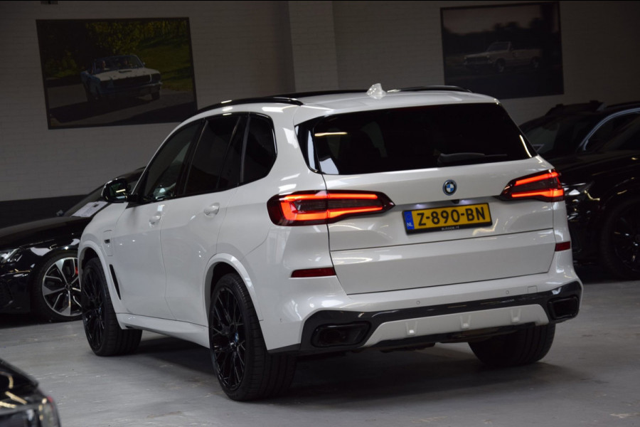 BMW X5 XDrive45e High Executive*M-Pakket* Panoramadak|ACC|360 View|Luchtvering|Compleet onderhouden