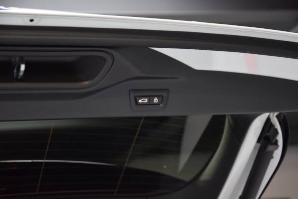 BMW X5 XDrive45e High Executive*M-Pakket* Panoramadak|ACC|360 View|Luchtvering|Compleet onderhouden