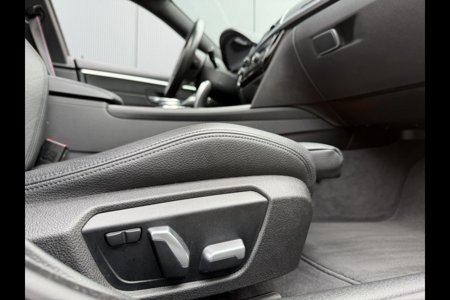 BMW 4 Serie Gran Coupé 418i Executive Edition 19"/Leder + memory/Schuif-kanteldak/Harman Kardon/Head-up/Stoel + stuurverwarming/360 camera/Trekhaak