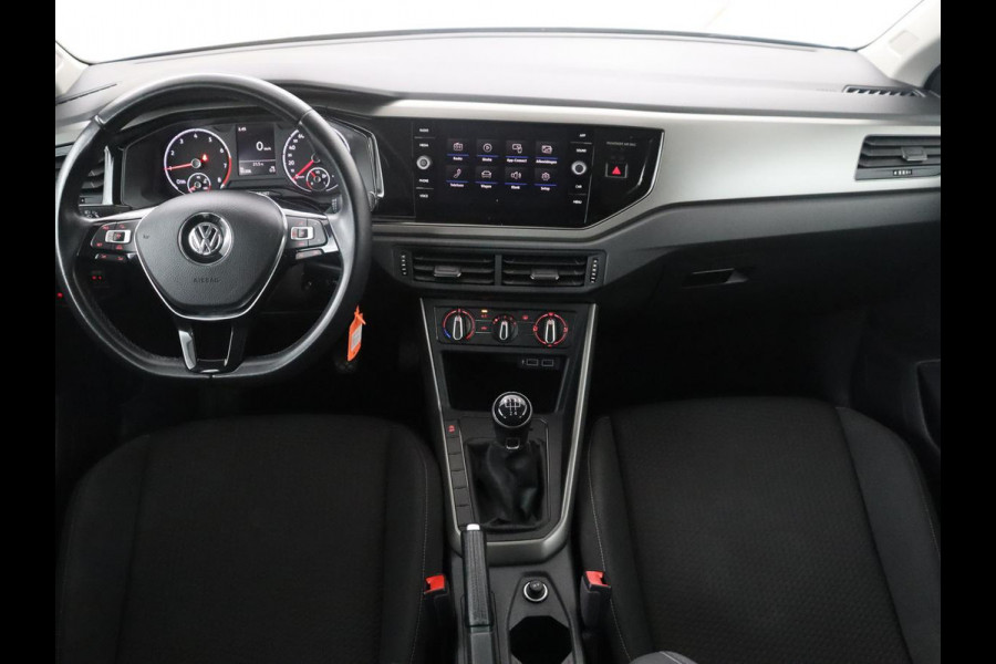 Volkswagen Polo 1.0 TSI Comfortline Business | Adaptive cruise | Airco | Carplay | Bluetooth | 15" velgen