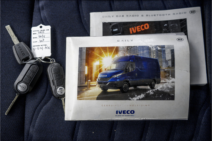 Iveco Daily **35S14V 2.3 L2H2 | Automaat | Euro 6 | Cruise | Climate | 3500 KG Trekgewicht | Trekhaak**