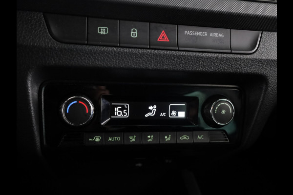 Škoda Fabia 1.0 TSI Ambition 95 pk | Navigatie via App | Parkeersensoren achter | Autom. airco | Cruise control | Apple Carplay/Android Auto |