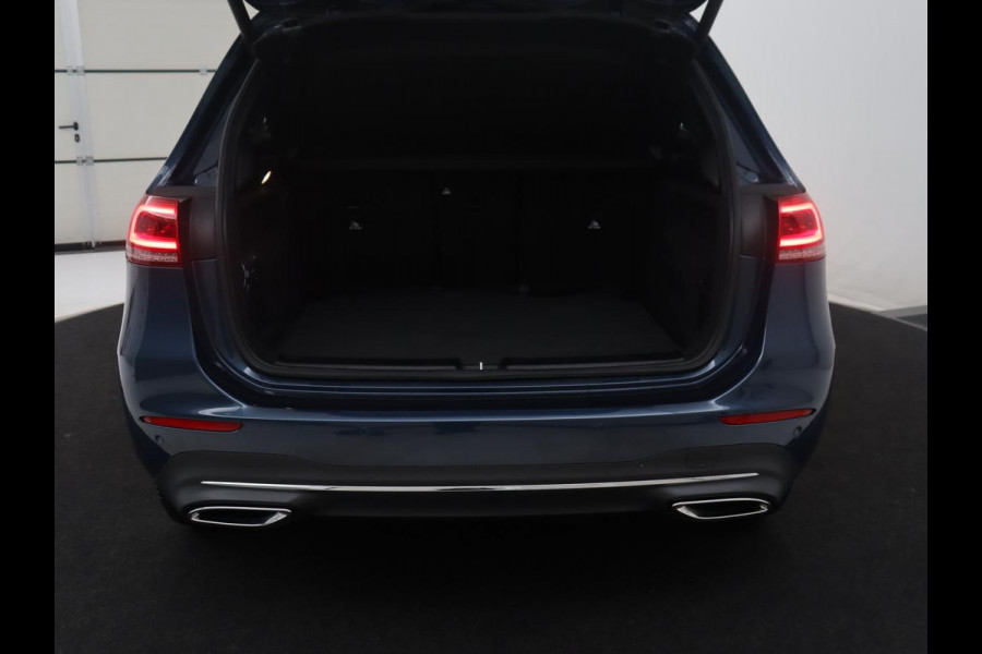 Mercedes-Benz B-klasse 250 e Business Solution Luxury Limited | SOH 97,5% | Panoramadak | Memory | Leder | Cruise control | Stoelverwarming | Sfeerverlichting | Elektrische achterklep | Camera | Park assist