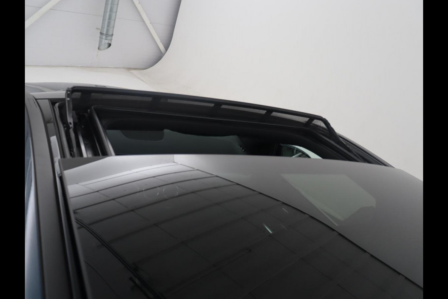Mercedes-Benz B-klasse 250 e Business Solution Luxury Limited | SOH 97,5% | Panoramadak | Memory | Leder | Cruise control | Stoelverwarming | Sfeerverlichting | Elektrische achterklep | Camera | Park assist