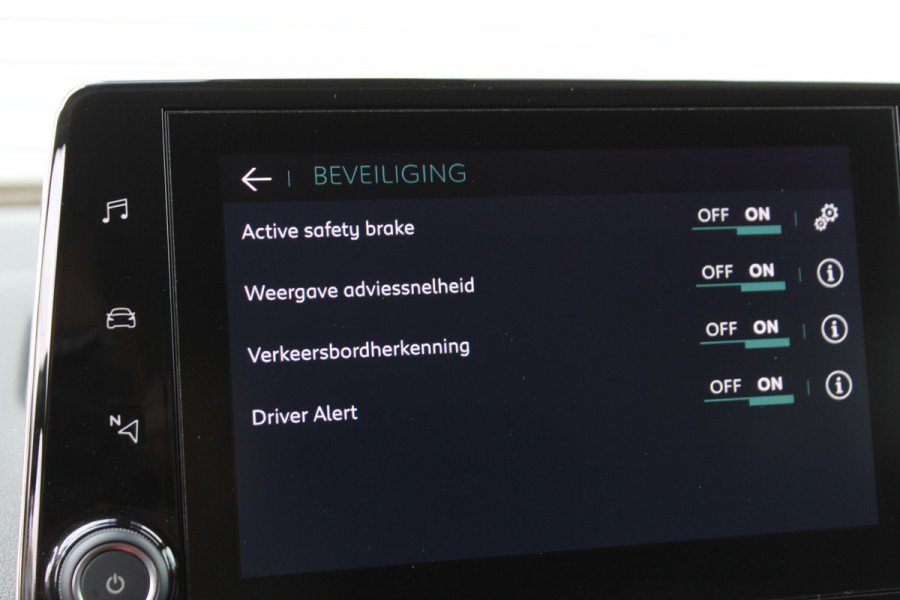 Citroën E-Berlingo Shine 50 kWh | 5P | Navigatie | Camera | BLIS | Trekhaak