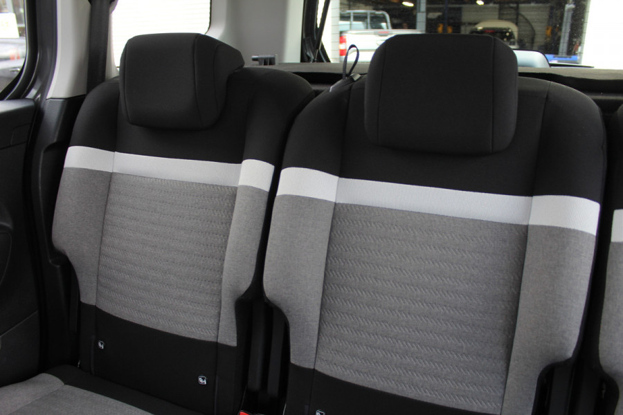 Citroën E-Berlingo Shine 50 kWh | 5P | Navigatie | Camera | BLIS | Trekhaak
