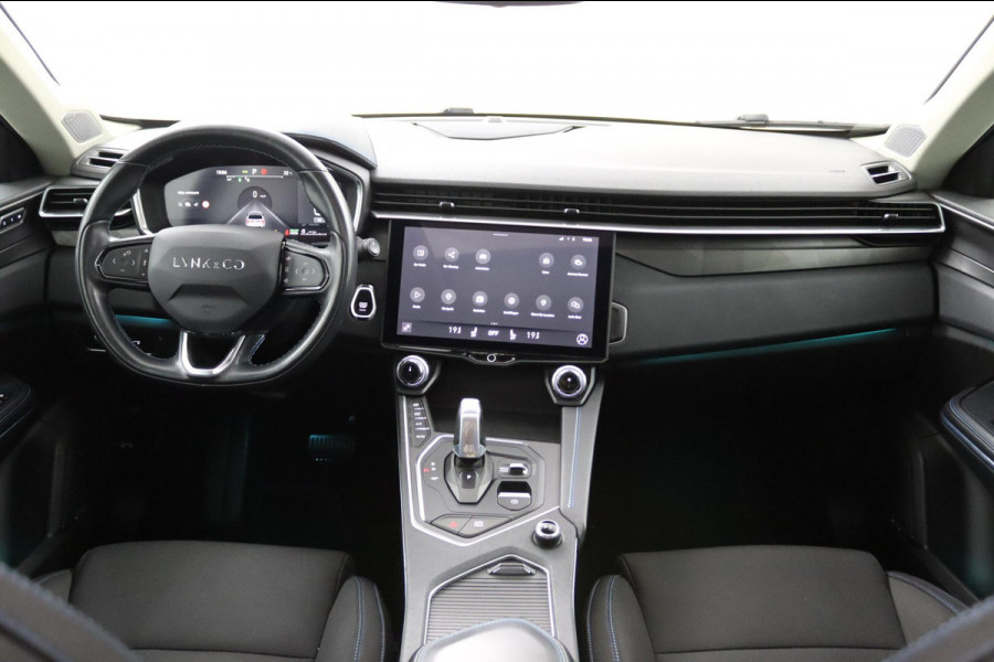 Lynk & Co 01 1.5*PLUG-IN*NAVI*PANO*CAM*ACC*CARPLAY*ECC*LED*