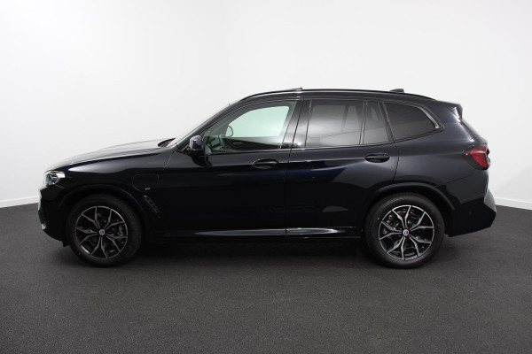 BMW X3 xDrive30e Hybrid High M-Sport Executive Leder Panoramisch Schuifdak Hifi Camera 360 Cruise Control Climate control Apple Carplay/ Android auto Lichtmetalen velgen