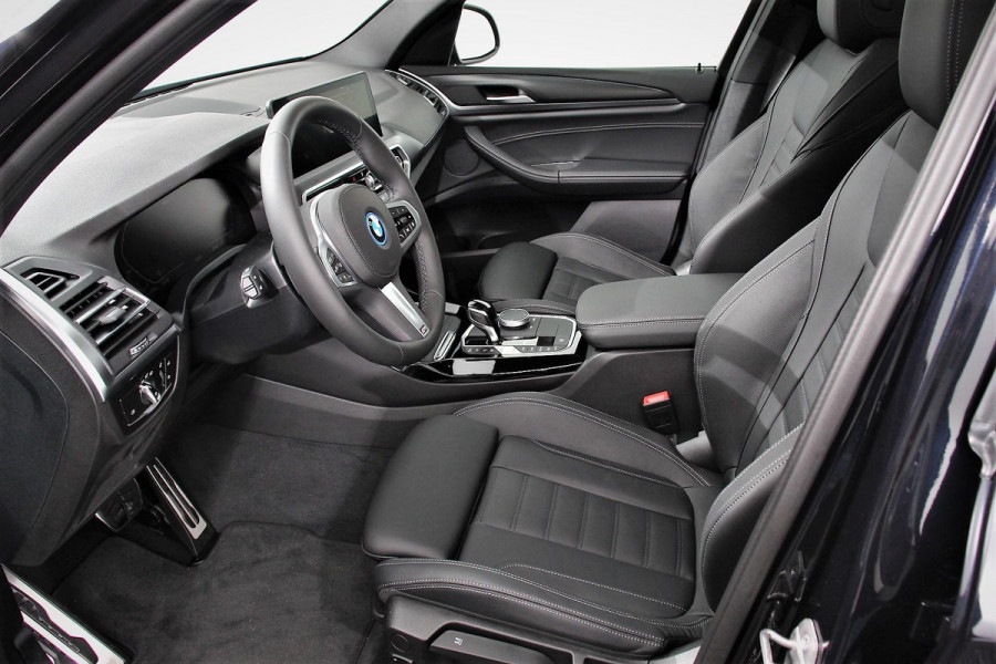 BMW X3 xDrive30e Hybrid High M-Sport Executive Leder Panoramisch Schuifdak Hifi Camera 360 Cruise Control Climate control Apple Carplay/ Android auto Lichtmetalen velgen