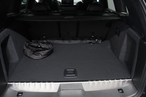 BMW X3 xDrive30e Hybrid High M-Sport Executive Leder Panoramisch Schuifdak Hifi Camera 360 Cruise Control Climate control Apple Carplay/ Android auto Lichtmetalen velgen