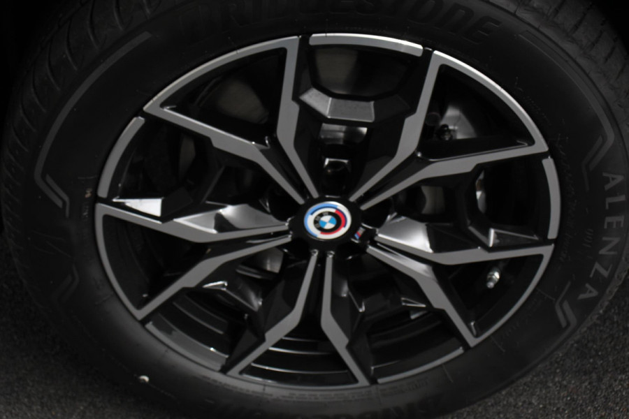 BMW X3 xDrive30e Hybrid High M-Sport Executive Leder Panoramisch Schuifdak Hifi Camera 360 Cruise Control Climate control Apple Carplay/ Android auto Lichtmetalen velgen