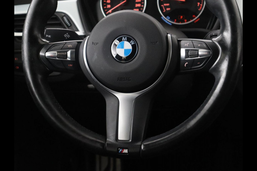 BMW X1 sDrive20i High Executive M-sport | Leder | Memory | Harman/Kardon | Head-up | Cruise control | Stoelverwarming | Climate control | Navigatie | Bluetooth | Park assist | Elektrische achterklep