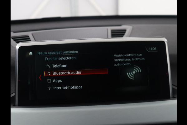 BMW X1 sDrive20i High Executive M-sport | Leder | Memory | Harman/Kardon | Head-up | Cruise control | Stoelverwarming | Climate control | Navigatie | Bluetooth | Park assist | Elektrische achterklep