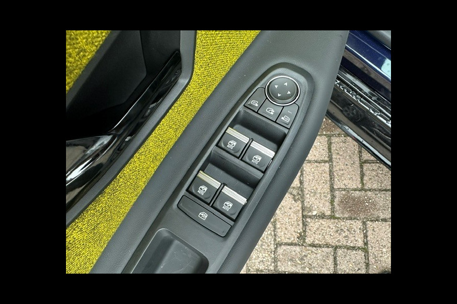 Renault 5 Comfort range iconic cinq 52 kWh | INCL. V2G LADER | WINTERPACK | CAMERA