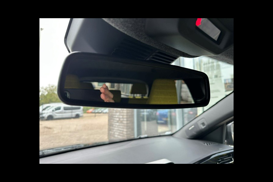 Renault 5 Comfort range iconic cinq 52 kWh | INCL. V2G LADER | WINTERPACK | CAMERA