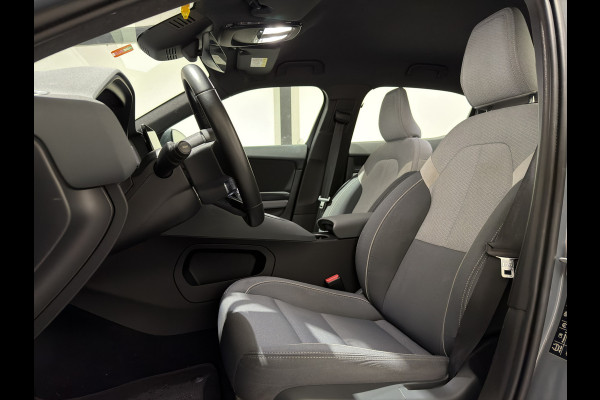 Polestar 2 Standard Range Single Motor 69 kWh | ACC | Dodehoek detectie | Apple Carplay & Android Auto