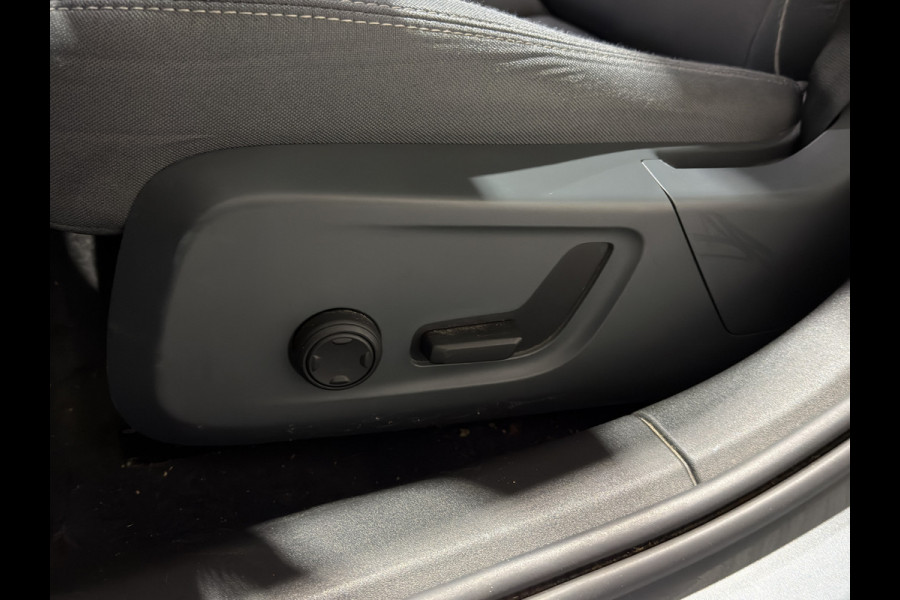 Polestar 2 Standard Range Single Motor 69 kWh | ACC | Dodehoek detectie | Apple Carplay & Android Auto