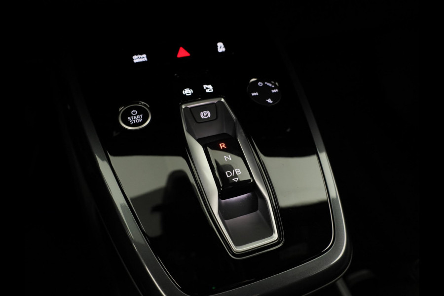 Audi Q4 e-tron 45 S edition Competition e-tron 82 kWh 286 pk | Assistentiepakket plus | Comfortpakket | Ambient lichtpakket | Optiekpakket zwart plus | 20 inch Lichtmetalen velgen