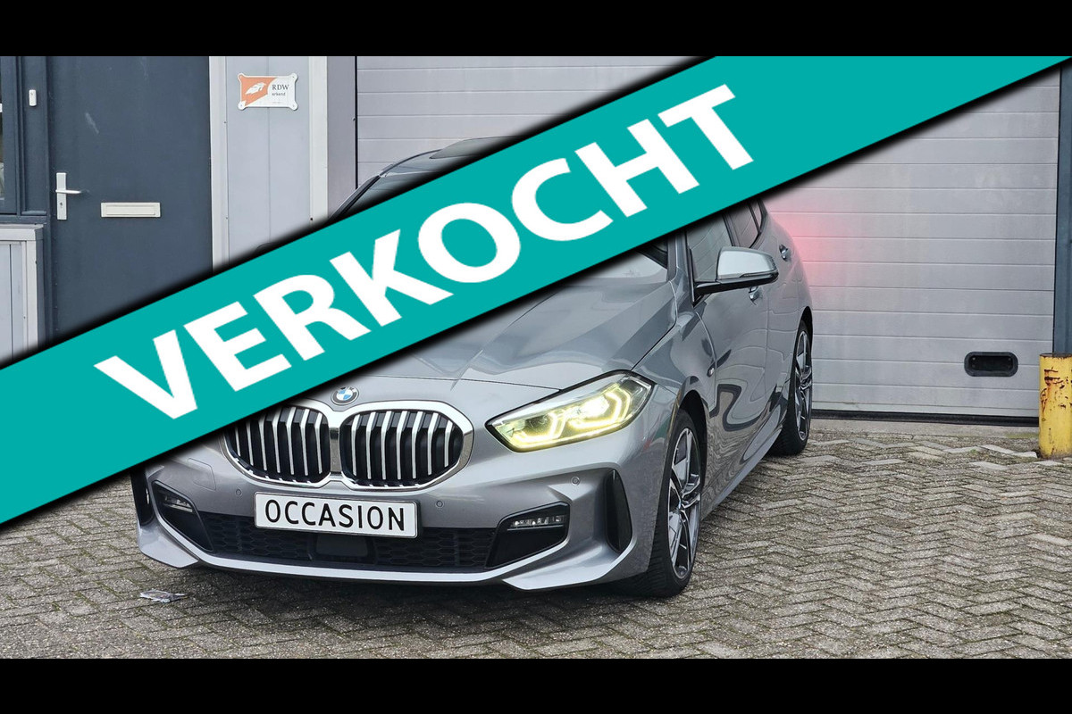 BMW 1-serie 118i M-Sport | Orig. NL | PANO | Sfeerverl. | Carplay | ACC