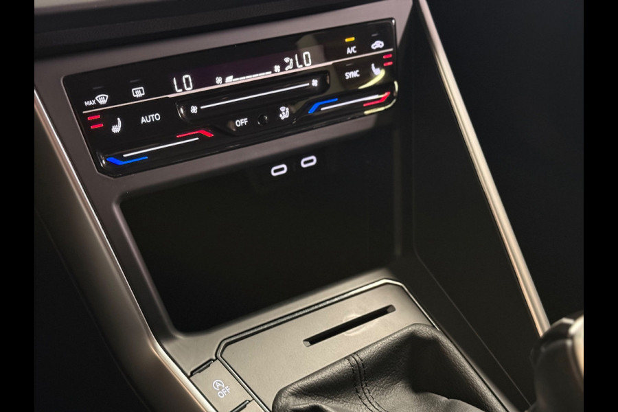 Volkswagen Polo 1.0 TSI Life Business | Stoelverwarming | Carplay | Led | Parkeersensoren