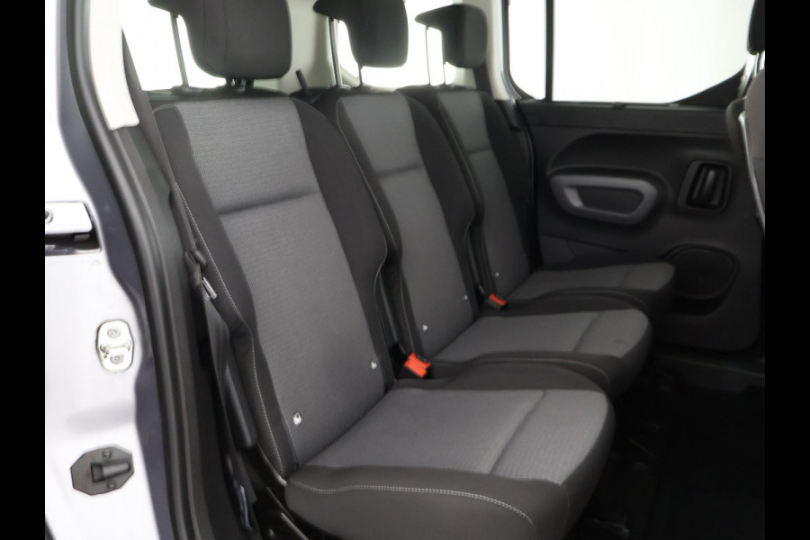 Toyota PROACE CITY Verso 1.2 Turbo Dynamic Automaat | Trekhaak | Parkeersensoren | Navigatie | Dode hoek detectie | Stoelverwarming