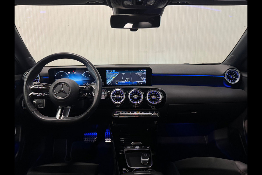 Mercedes-Benz A-Klasse 250 e Business Solution AMG | FACELIFT | PANO | NIGHT | CAMERA | LED