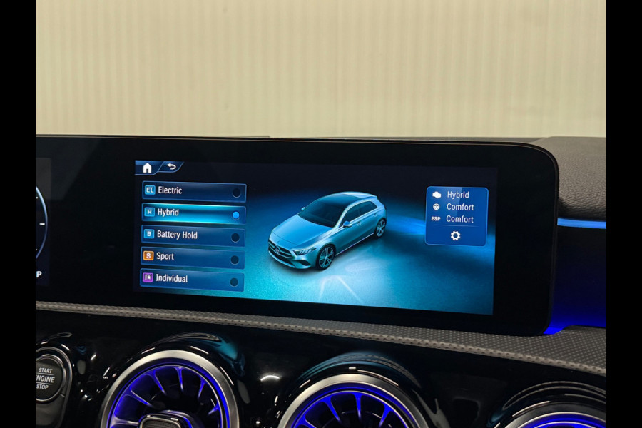 Mercedes-Benz A-Klasse 250 e Business Solution AMG | FACELIFT | PANO | NIGHT | CAMERA | LED