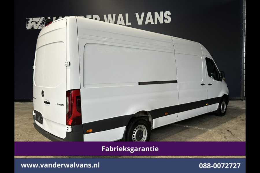 Mercedes-Benz Sprinter 317 CDI 170pk L3H2 Fabrieksgarantie Euro6 Airco | Camera | LED | Adaptieve Cruiscontrol Parkeersensoren, Bijrijdersbank