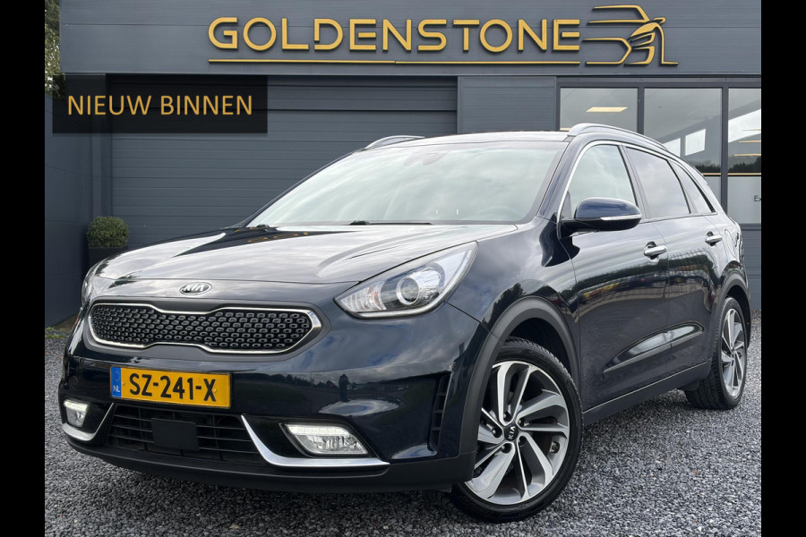 Kia Niro 1.6 GDi Hybrid ExecutiveLine ✓1e Eigenaar✓Trekhaak✓Draadloze telefoonlader✓Camera✓Stoelverw✓Stuurverw✓Stoelverkoeling✓Keyless✓Carplay✓Navi✓Clima✓Cruise✓Leder✓Pdc V+A✓Dodehoeksensor✓18''Lm velgen✓Memorystoelen✓N.A.P✓Apk tot 07-2027