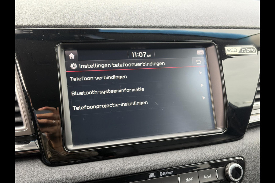 Kia Niro 1.6 GDi Hybrid ExecutiveLine ✓1e Eigenaar✓Trekhaak✓Draadloze telefoonlader✓Camera✓Stoelverw✓Stuurverw✓Stoelverkoeling✓Keyless✓Carplay✓Navi✓Clima✓Cruise✓Leder✓Pdc V+A✓Dodehoeksensor✓18''Lm velgen✓Memorystoelen✓N.A.P✓Apk tot 07-2027