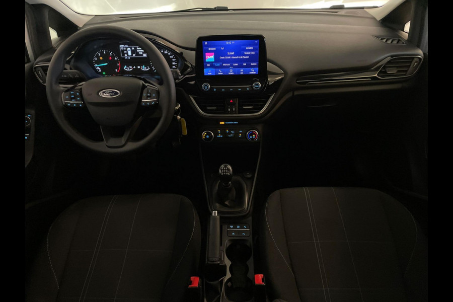Ford Fiesta 1.0 EcoBoost Connected AIRCO NAVI CRUISE BLUETOOTH ELEK RAMEN PDC 5DRS PRIVACYGLAS SPARCO WIELDOPSET ZEER NETTE AUTO