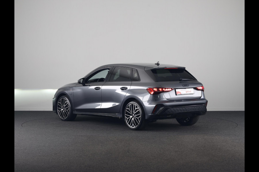 Audi A3 Sportback S edition 40 TFSI e 204 pk | Comfortpakket plus |  Lichtpakket plus ambient light | Trekhaak | S-int. zwart leder-kunstleder |