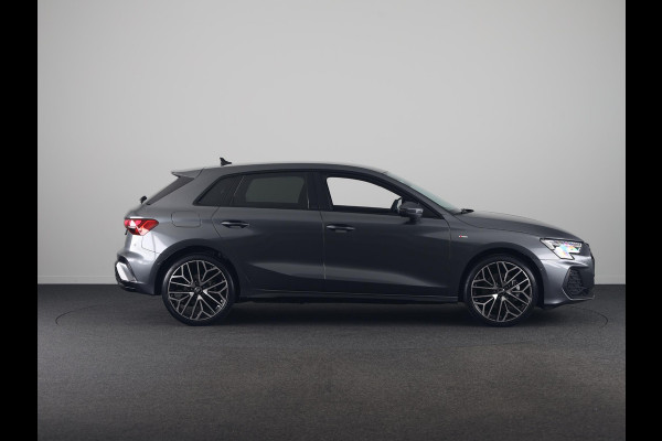 Audi A3 Sportback S edition 40 TFSI e 204 pk | Comfortpakket plus |  Lichtpakket plus ambient light | Trekhaak | S-int. zwart leder-kunstleder |