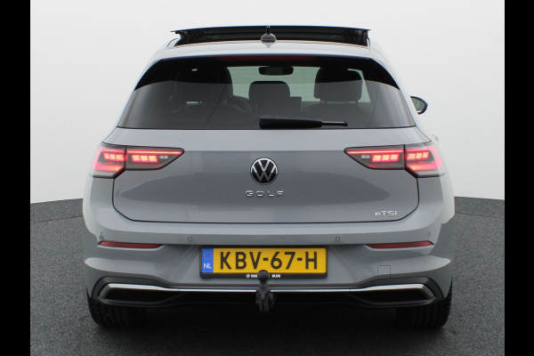 Volkswagen Golf 1.5 eTSI 50 Edition | Panodak | Trekhaak wegkl. | Stoelgeheugen | Side Assist | Head Up | IQ Light | Prijs Rijklaar!!