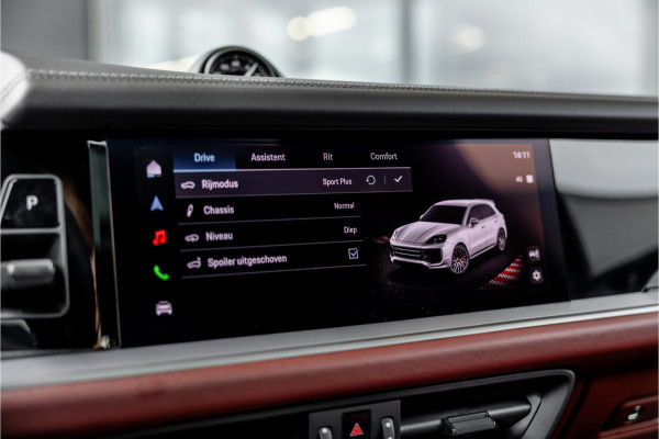 Porsche Cayenne 4.0 Turbo E-Hybrid - Sport Chrono + | Panorama | Bose | Stoelkoeling | Luchtvering