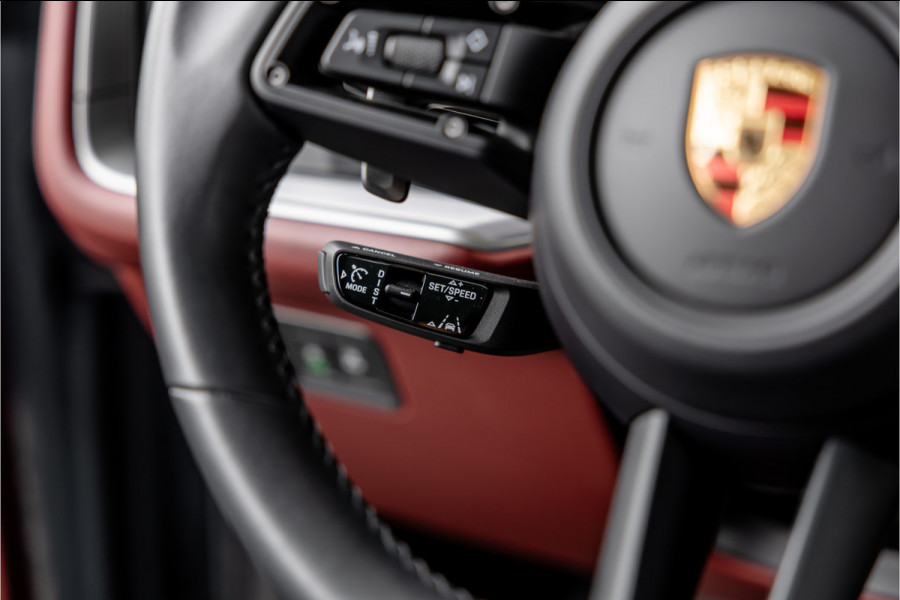 Porsche Cayenne 4.0 Turbo E-Hybrid - Sport Chrono + | Panorama | Bose | Stoelkoeling | Luchtvering