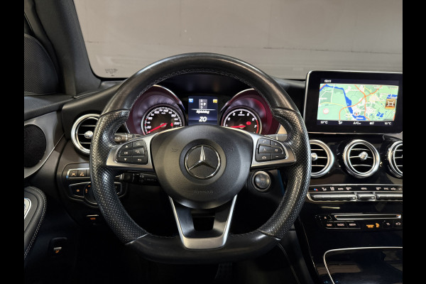 Mercedes-Benz GLC 250 4MATIC AMG Line Premium | Panoramadak | Stoelverwarming | Camera