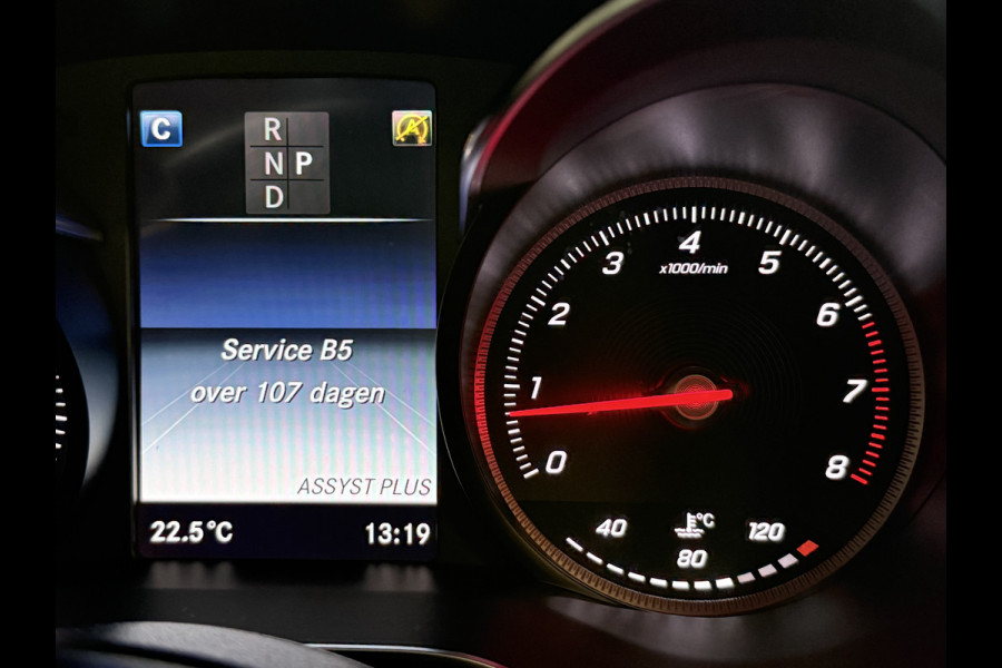 Mercedes-Benz GLC 250 4MATIC AMG Line Premium | Panoramadak | Stoelverwarming | Camera