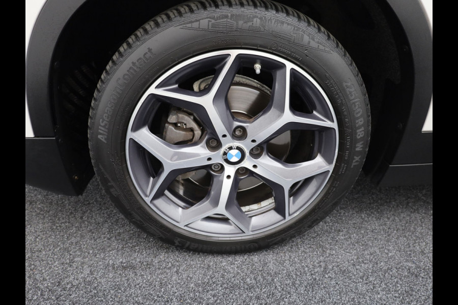 BMW X2 sDrive18i High Executive | Pano | Keyless | Memory Seat | Camera | Leder | Prijs Rijklaar!!