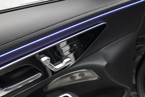 Mercedes-Benz E-Klasse E300e 4MATIC Exclusive Line |Pano|Hyperscreen|Burmester|